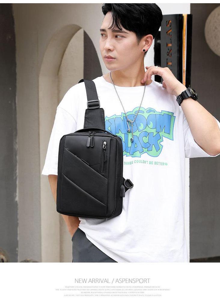 2025 Autumn Men's Stylish Chest Bag - Trendy Sling Bag for Business and Outdoor Travel