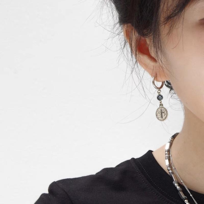 Stylish Pendant Earings for Women Tiny Cartilage Drop Huggie Earrings Allergy Free Open Hoops Ear Pendant Ornament Decor