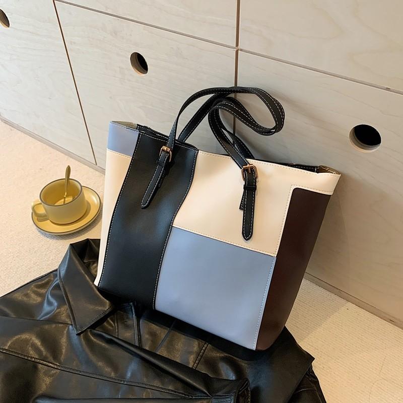 Trendy Shoulder Tote Bag For Women Ideal For Commuting With Spacious Design