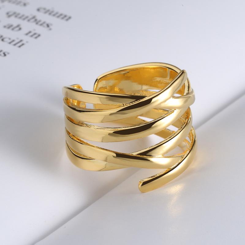

Minimalist Geometric Crisscross Open Cuff Bracelet For Women Fashionable Multi Layer Smooth Surface Hand Jewelry Adjustable opening золотий