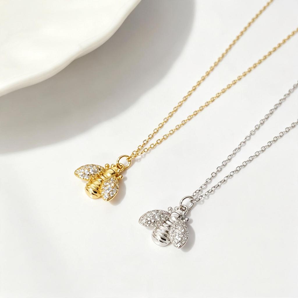 European & American S925 Sterling Silver Zircon Bee Pendant Necklace - Women's Fashion Light Luxury Clavicle Chain