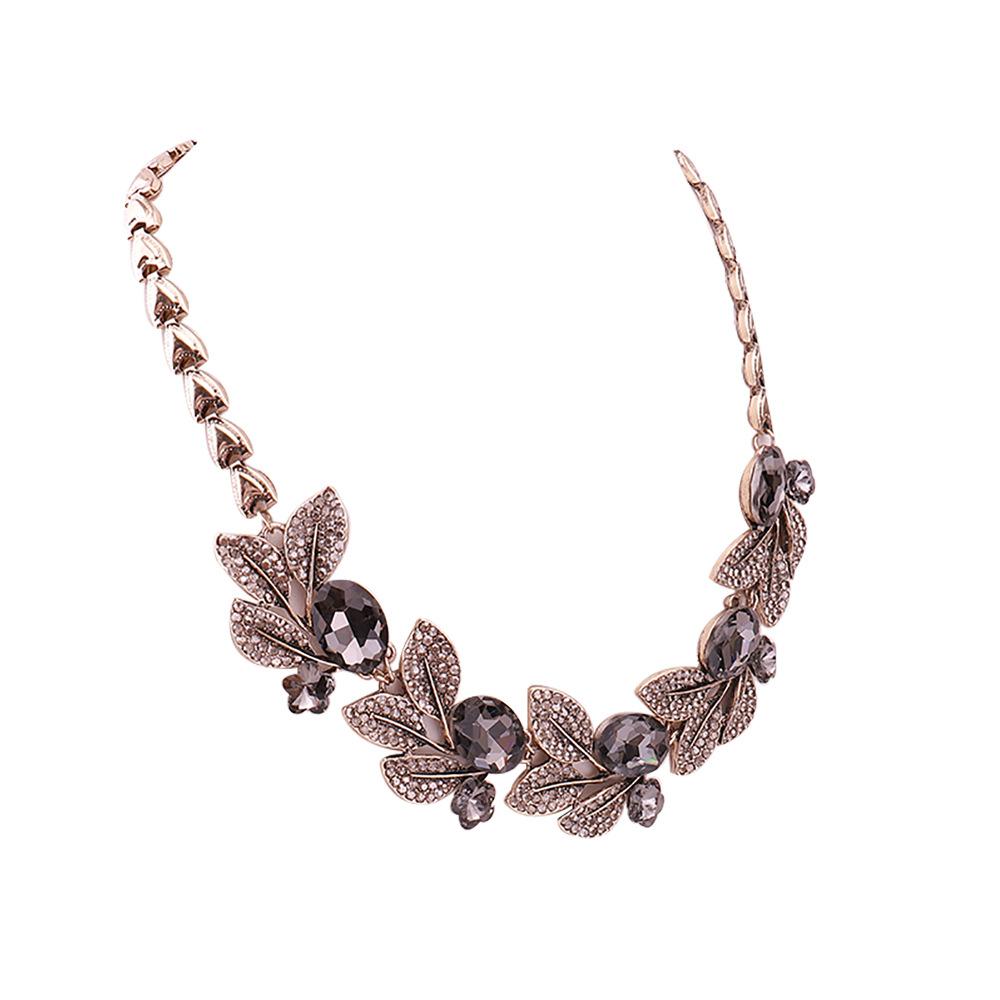 Short Necklace, Female Crystal, European and American Retro Big-name Full Diamond Decorative Collarbone Chain Accessories
