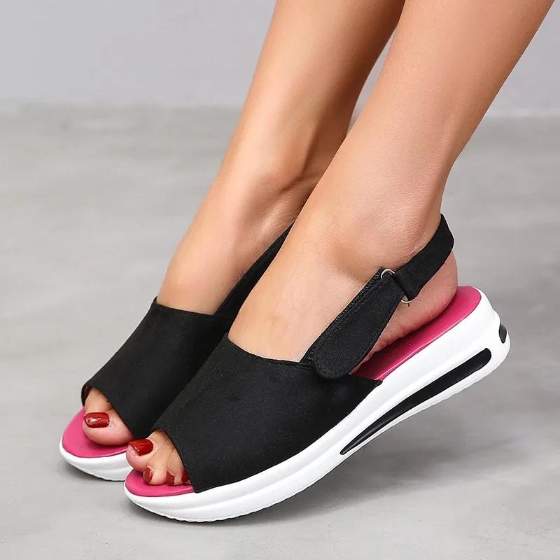 

Мода 2024 года, горячая распродажа женской обуви, женские сандалии с открытым носком, летние римские однотонные повседневные удобные сандалии большого размера на низком каблуке 43 чёрный