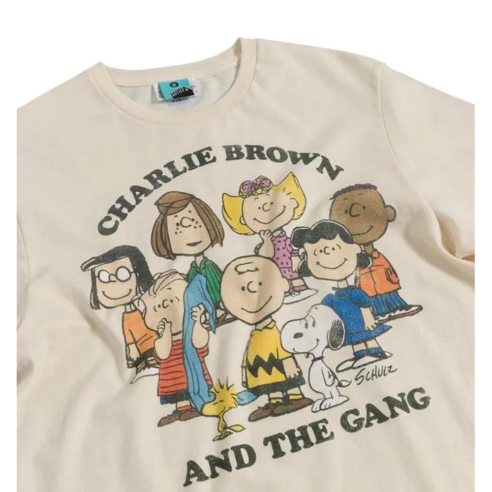 Peanuts Unisex Adult Charlie And The Gang T-Shirt