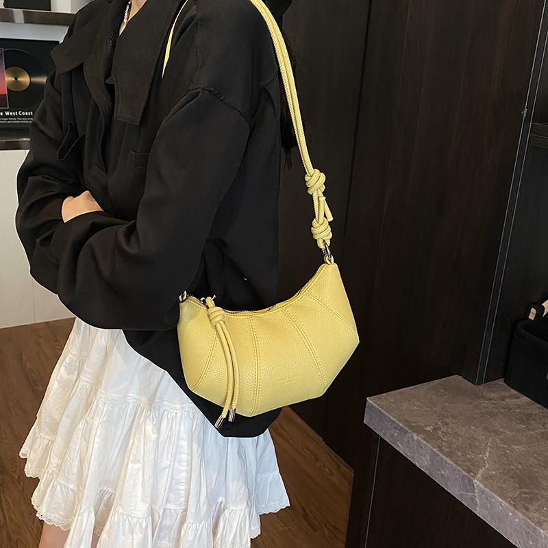 New Bag Women's Casual Fashion Shoulder Bag Solid Color Messenger Bag