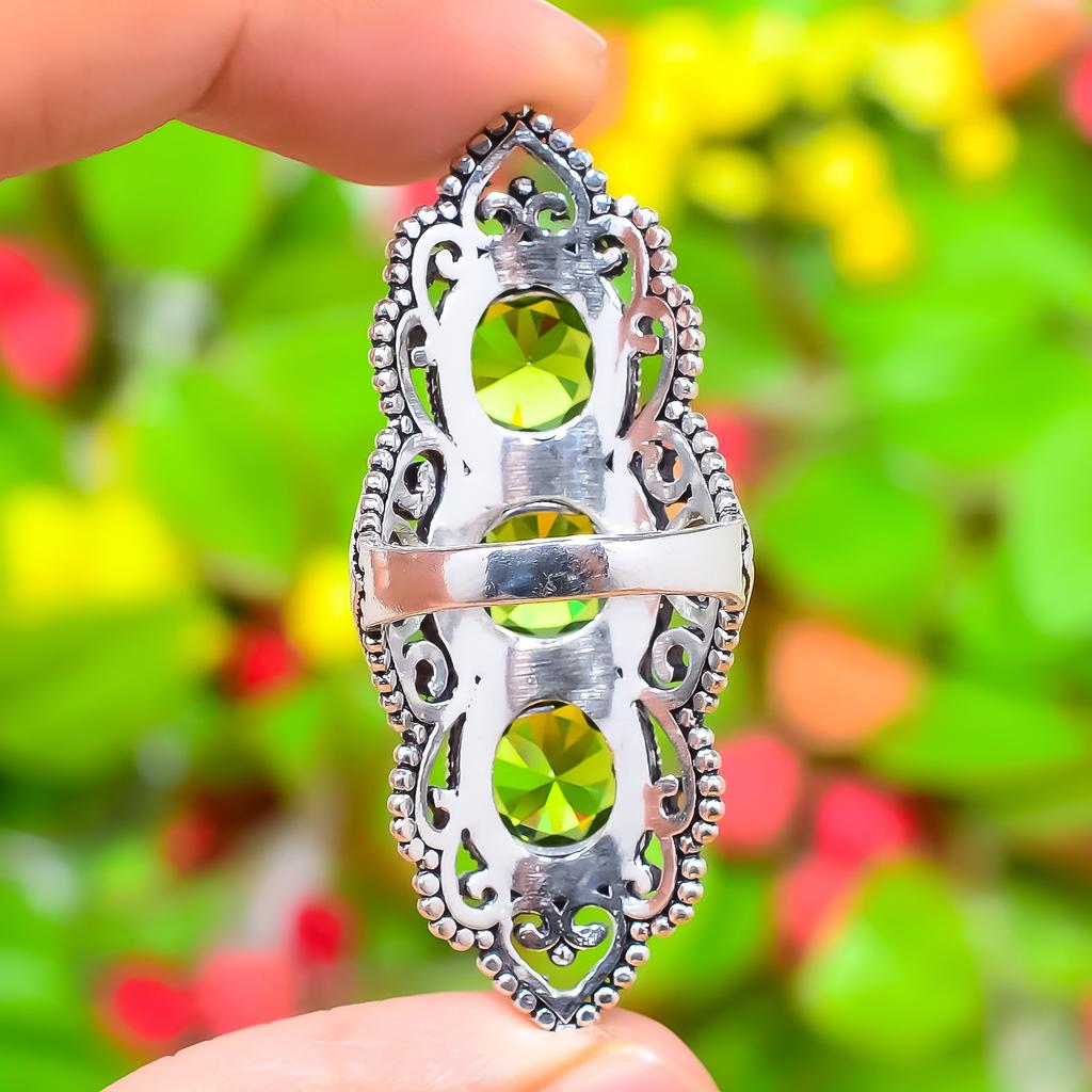 Peridot Gemstone Handmade 925 Sterling Silver Jewelry Ring Size 7.5 D7k92