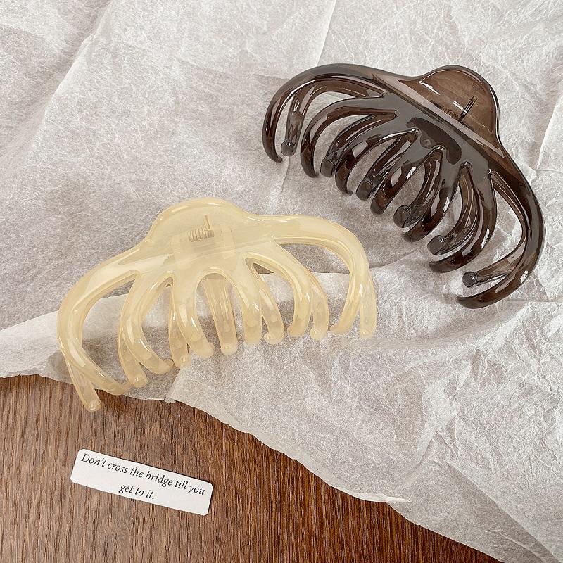 Korean Solid Color Large Hair Claw For Women Girls Elegant Acrylic Hairpins Barrette Crab Hair Clips Headwear Hair Accessories
