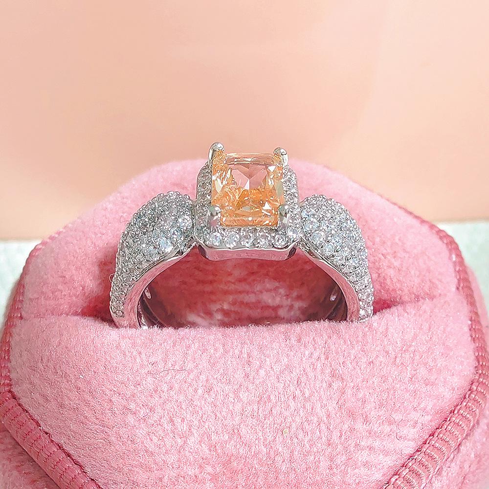 Luxurious Multicolor Wedding Engagement Ring (r8413) - European & American Design