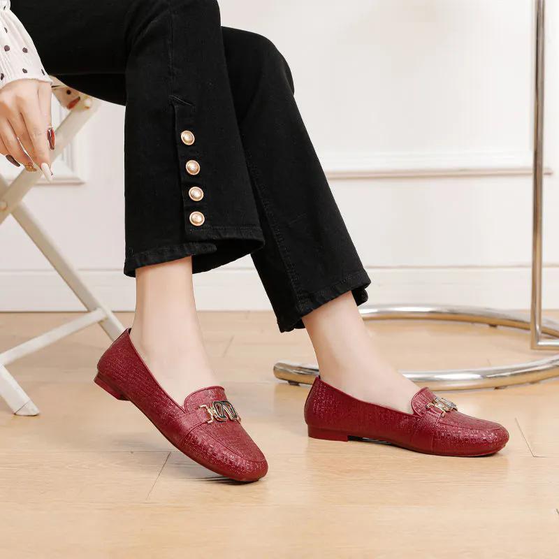 WTEMPO Low Thick Heel Anti Slip Casual Office Ladies Commuting Shoes Women's Spring Summer Large Size Solid Color Single Shoes
