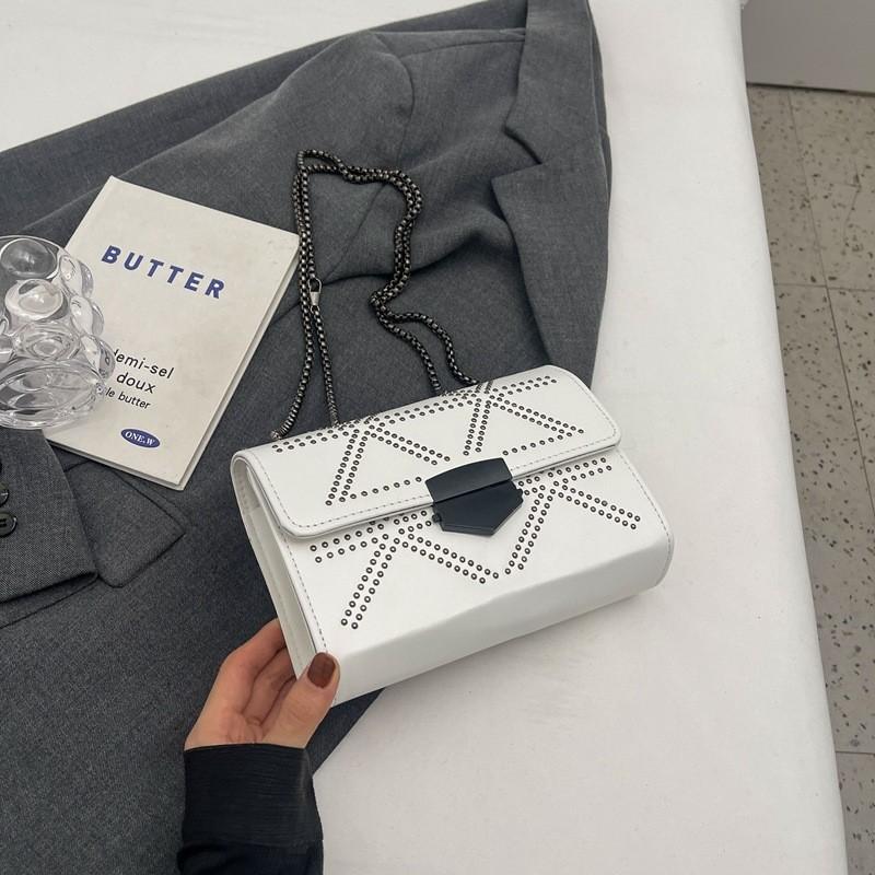 

Elegant Fashionable Small Square Crossbody Bag For Women In Black And White With Trendy Street Style білий