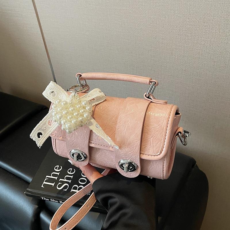 Versatile Hand Carry Small Bag Women's New Trendy Fashion Texture Pillow Bag High-end Single Shoulder Messenger Bag