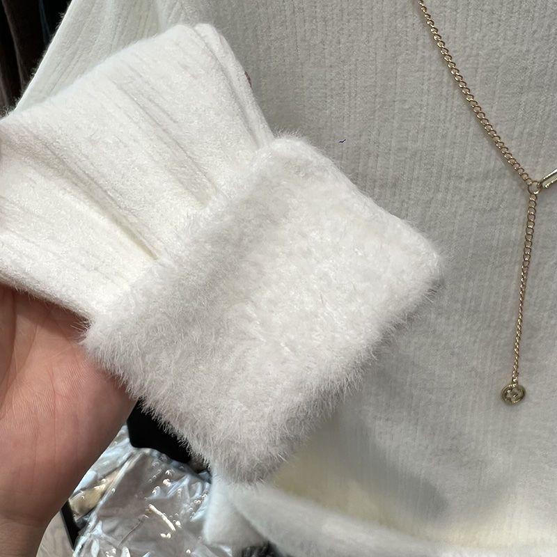 Women's High-Neck Velvet-Lined Sweater: Trendy, Thickened Base Layer for Autumn/Winter 2025