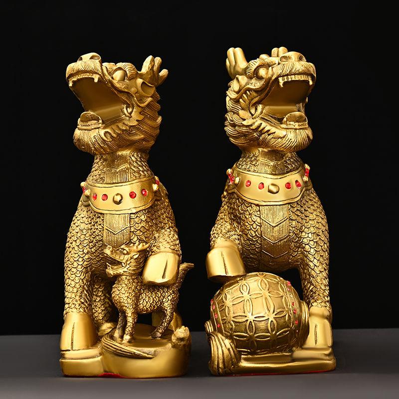 Chinese Fengshui Craft Eight Treasures Qilin Ornament Full Copper Auspicious Lucky Qilin Home and Office Desktop Decoration