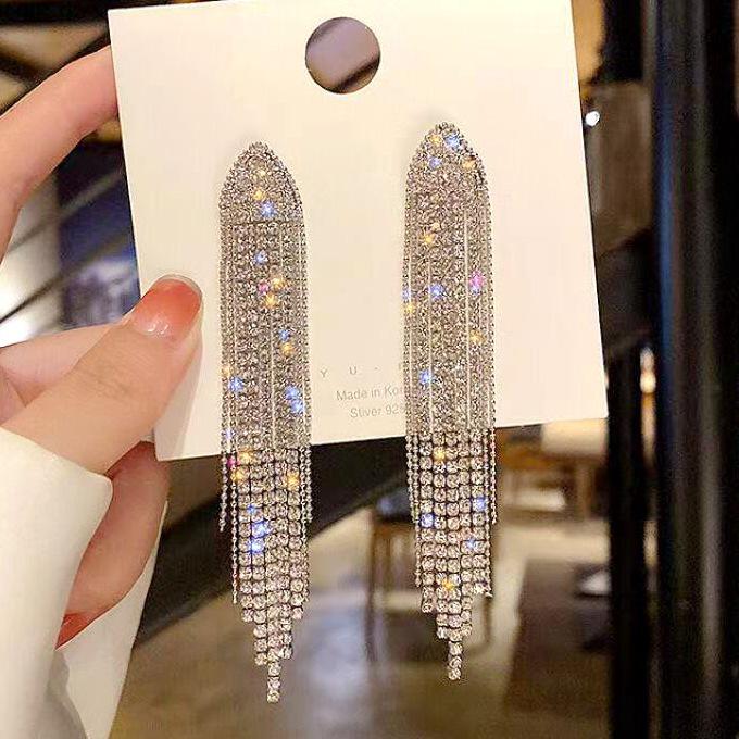 

Шикарные европейские и американские серьги с кисточками - Звездный стиль, Высококлассный и Драматичный дизайн