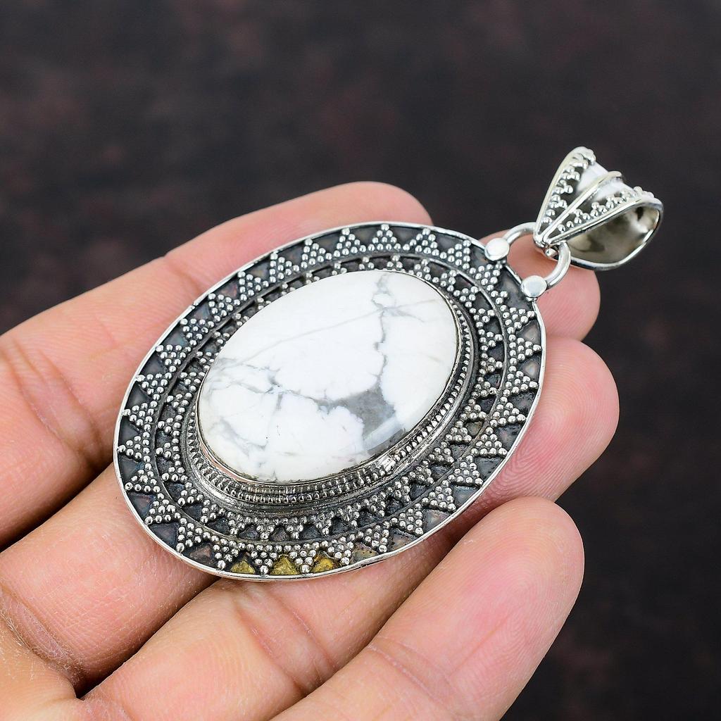 Pingente Howlite Feito à Mão Design Exclusivo Joia Pingente de Prata Esterlina 925 Joia com Pedras Preciosas de Alta Qualidade Pingente Vintage para Presente de Aniversário