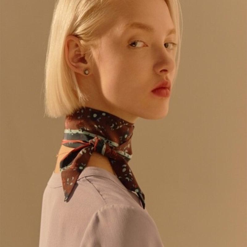

ouel COLOR BLOCK FLOWER SILK SCARF_BROWN BROWN