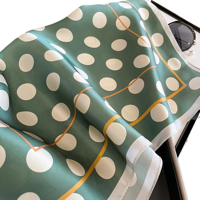 53 * 53cm Mulberry Silk Small Square Scarf Multifunctional Professional Fashion Decoration Silk Scarf For Spring And Autumn Warmth Shawl