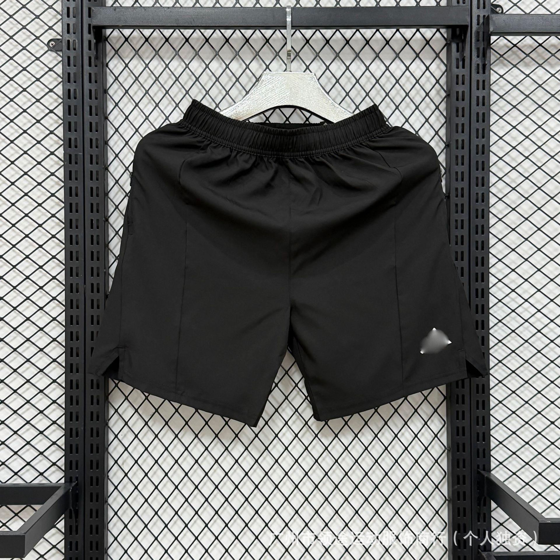 New men s and women s AD quick-drying sports shorts running outdoor summer casual fitness tooling popular trendy brand shorts M чёрный
