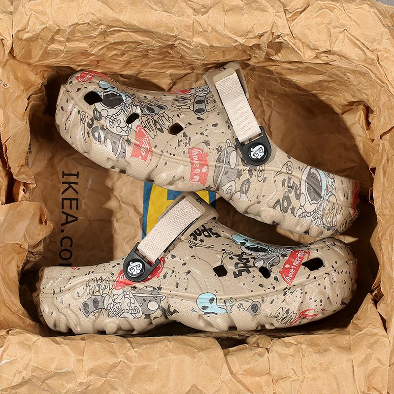 Fashion Summer Slippers Men Clogs Platform Male Beach Sandals Outdoor Casual Non-slip Footwear Men Sandals Leisure Shoes