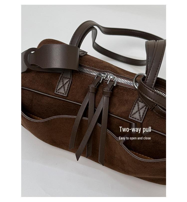 2025 Autumn Large Capacity Retro Frosted Shoulder Tote Handbag