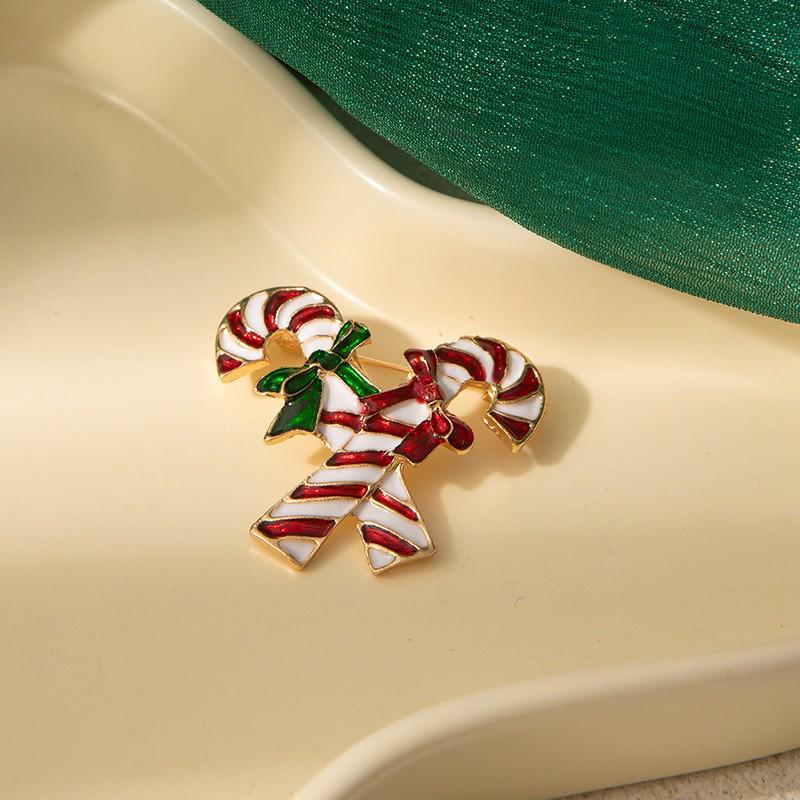 Charming Cartoon Christmas Elk Brooch with Bells & Rhinestones