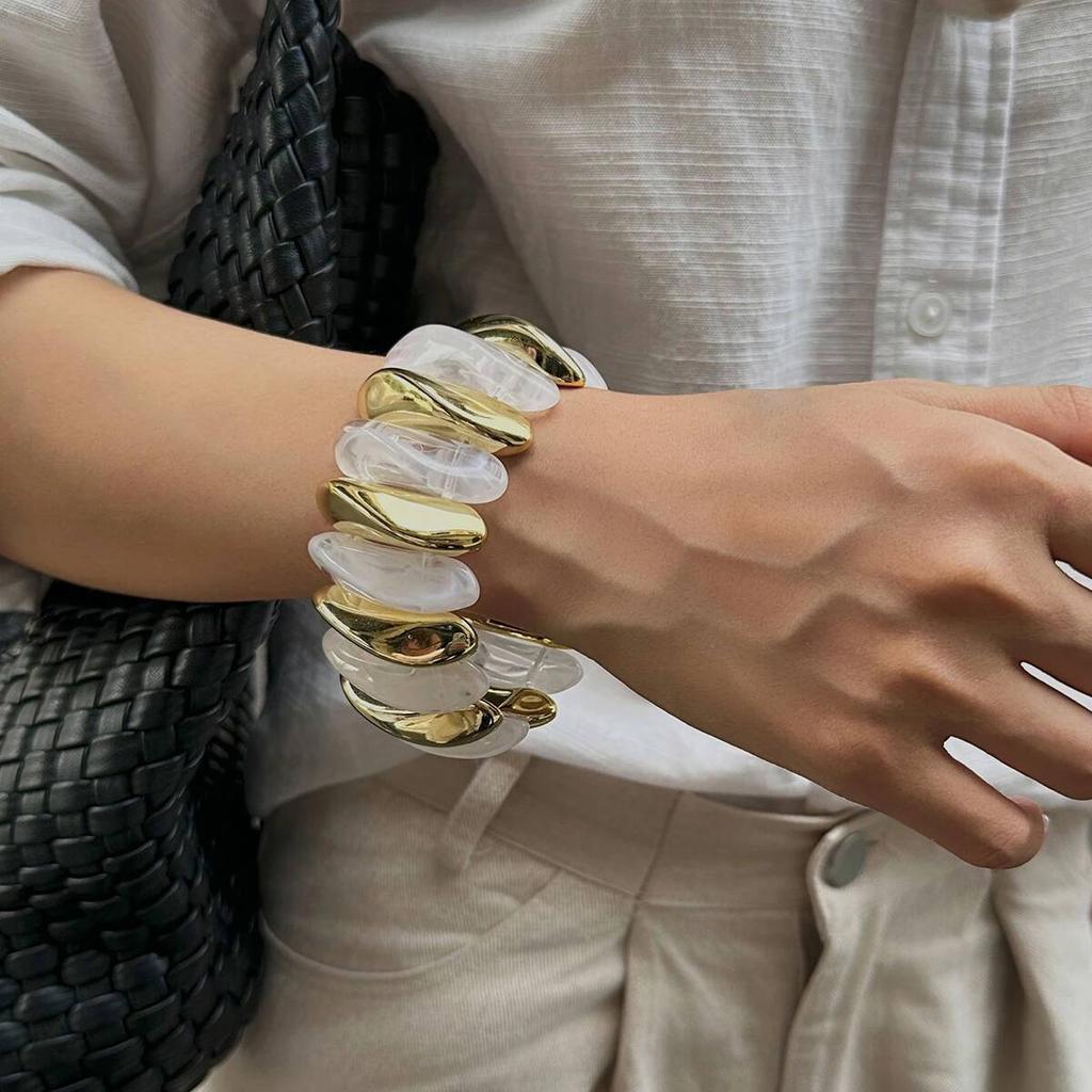 Salircon 10 Colors Vintage Thick Resin Acrylic Irregular Bangles for Women Geometric Wide Chunky Elastic Bracelets Hand Jewelry