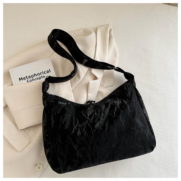 Spring New Women's Bag Fashion Large Capacity Premium Sense Scrub Slack Lazy Wind Shoulder Bag Tote Bag