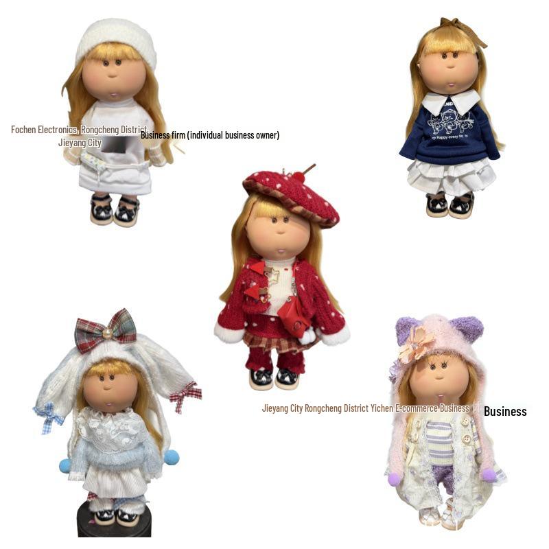 Mia Doll 24cm Spain-Made Clothes Set