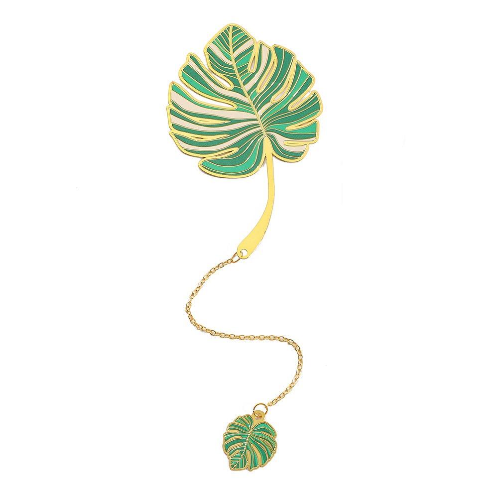 

3D Hollow Bookmark Metal Book Clip Retro Cat Bookmark Stationery Style 6