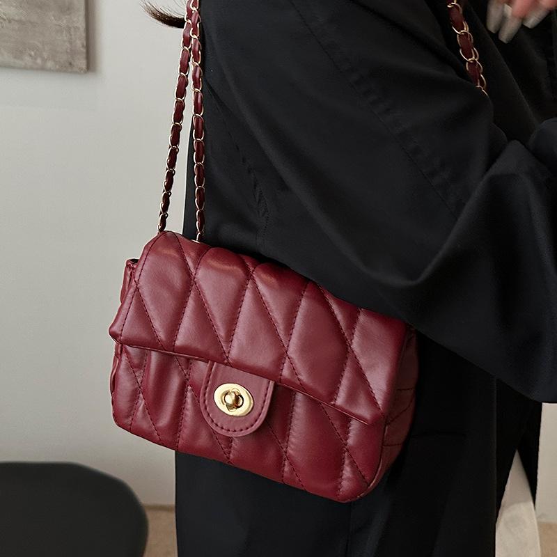 Retro Women'S Small Fragrant Wind Bag, High-End Diamond Chain, Small Square Bag, Trendy Fashion Messenger Bag