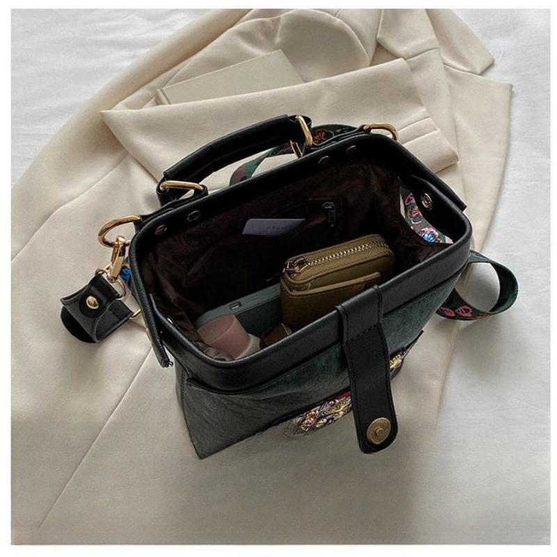 Vintage Embroidery Elephant Women's Handbags Soft PU Leather Thailand Exotic Portable Women's Messenger Bag Fashion Female Small Square Crossbody Bags