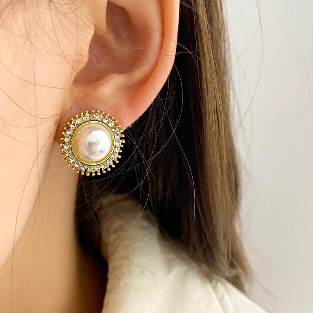 Boucles d'oreilles élégantes de couleur or pour femmes, tempérament blanc, boucles d'oreilles irrégulières, bijoux tendance, cadeaux