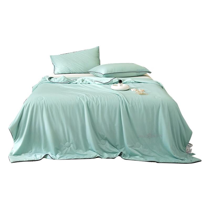 Yi Yi Ai Cooling Jacquard Soy Fiber Summer Quilt