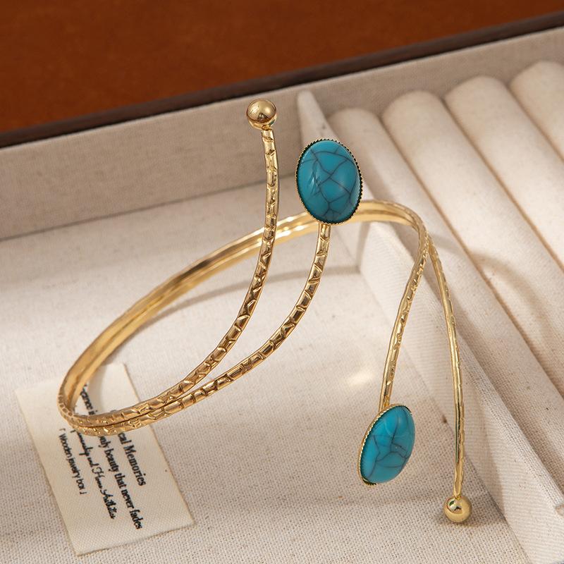 Modisches Geometrisches Mehrschichtiges Öffnungsarmband Damen Nische Einfach High-End Armreif Französischer Leichter Luxus Liebesblatt Schmuck