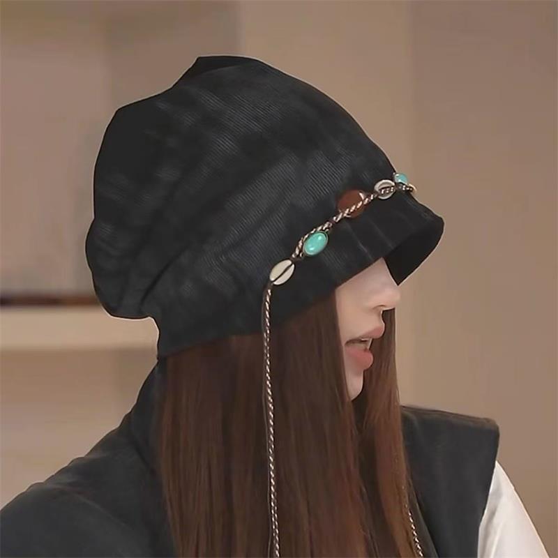 

Жіноча етнічна шапка-біні з китицями тай-дай та прикрасою у вигляді бісерного метелика Adjustable чорний