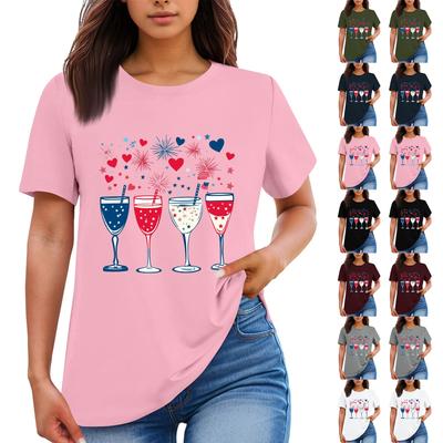 Camiseta feminina casual com estampa do Dia da Independência e gola redonda, manga curta