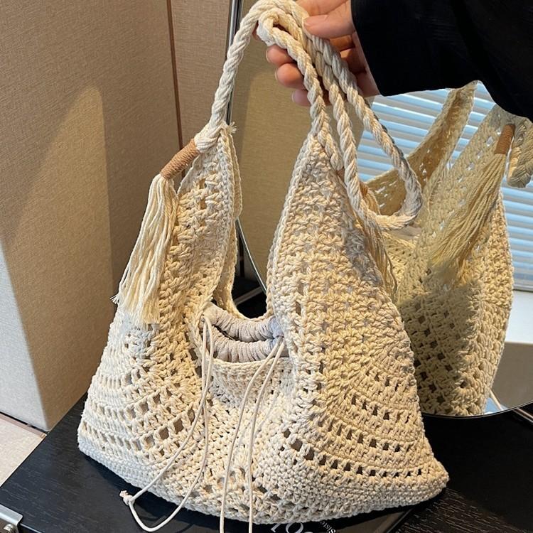 Woven Beach Bag With Large Capacity Tassel Drawstring For Summer Vacation And Casual Travel