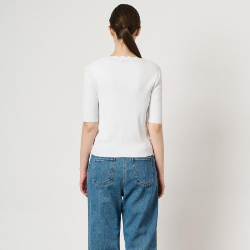 BCBG V Neck Knit Cardigan B4m5k225