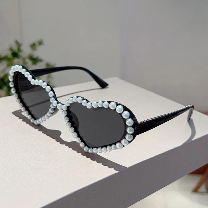 

KAMMPT Heart Shaped Sunglasses with Pearls Women New Stylish Candy Color Casual Sun Glasses Fashion Original Sweet Design Shades as picture shows