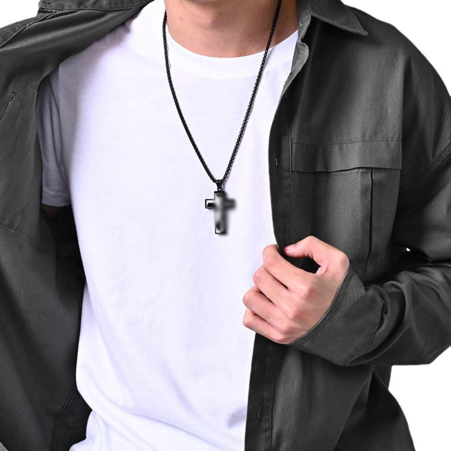 Colar de Cruz em Aço Titânio Banhado a Ouro 18K Estilo Europeu e Americano Nicho e Pingente Personalizado