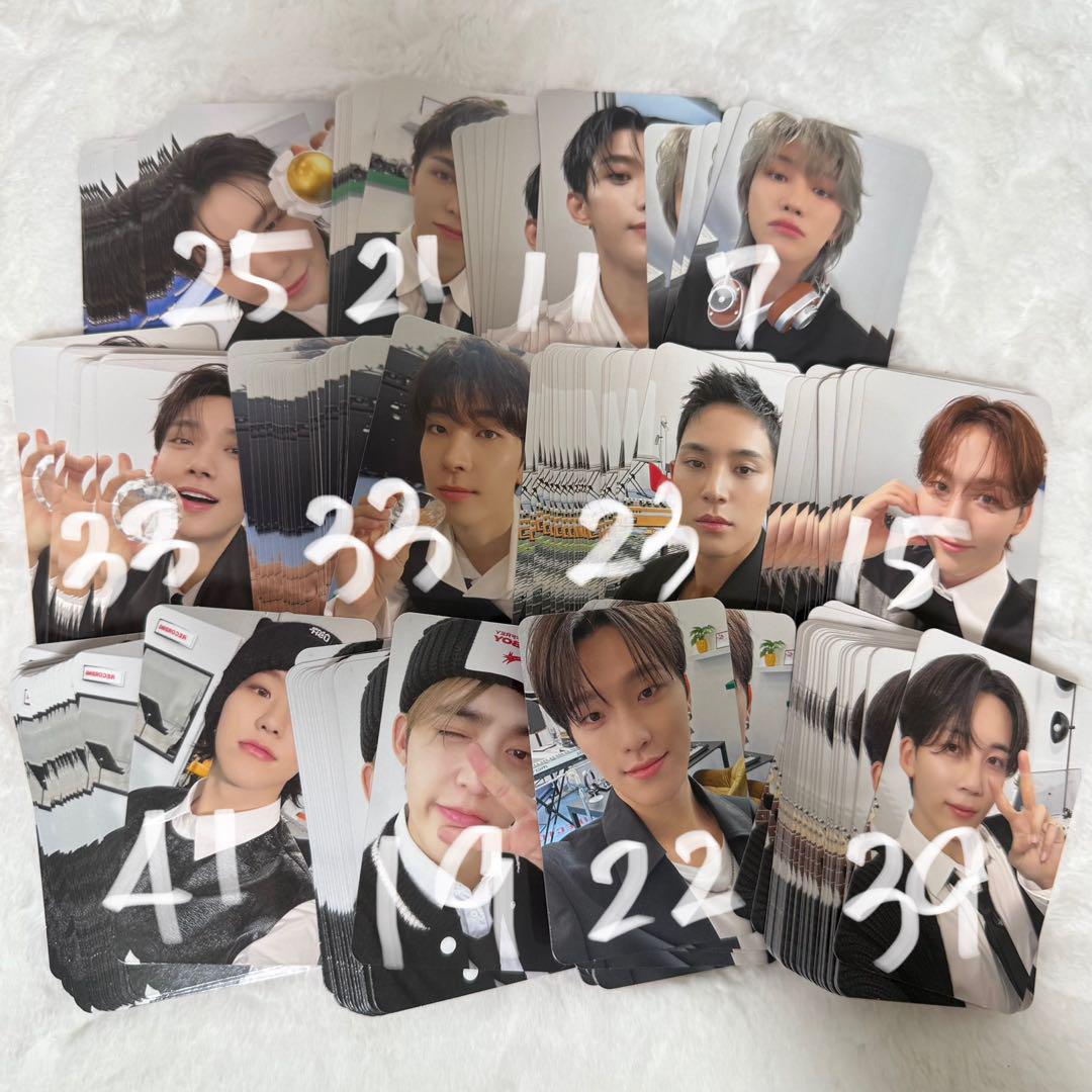 

[USED] SEVENTEEN SHOPEE kpopmerch 289 photos