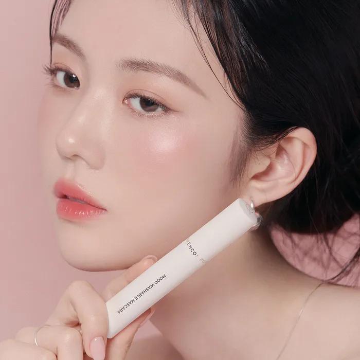 

Тушь для ресниц Mood смываемая, удлиняющая и подкручивающая 02 Cozy Brown