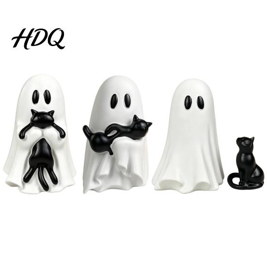 Halloween Ghost And Black Cat Figurine Ornament Hugging A Sculpture Cute Resin Ornament for Home Decor Unique Figurine Bedroom Entrance Display