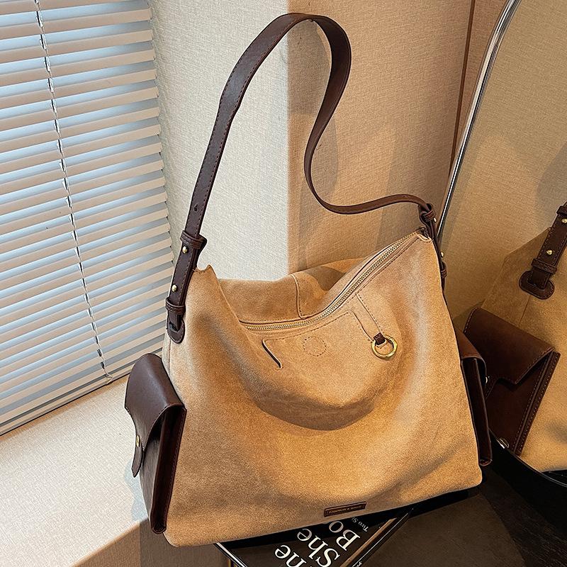 Korean Version of Niche Fashion Large-capacity Bag Women's 2025 Autumn New Casual Retro Tote Bag Shoulder Bag Women