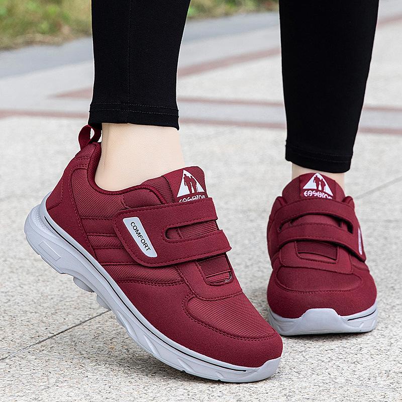 

Обувь для пожилых женщин, осенняя, мягкая подошва, расширенная и утолщенная, для мам, среднего и пожилого возраста, удобная и нескользящая, повседневная, спортивная, прогулочная обувь 36