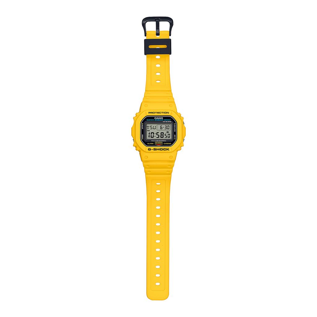 Casio G-SHOCK Men's Resin 200M Water Resistant Shock Resistant Alarm Quartz Watch DWE-5600R-9