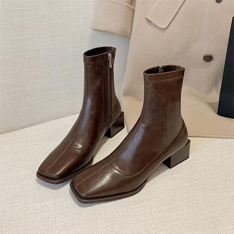Brown square-headed small short boots for women in the spring and autumn of 2025, new French thick-heeled medium-heeled single boots, elastic and thi