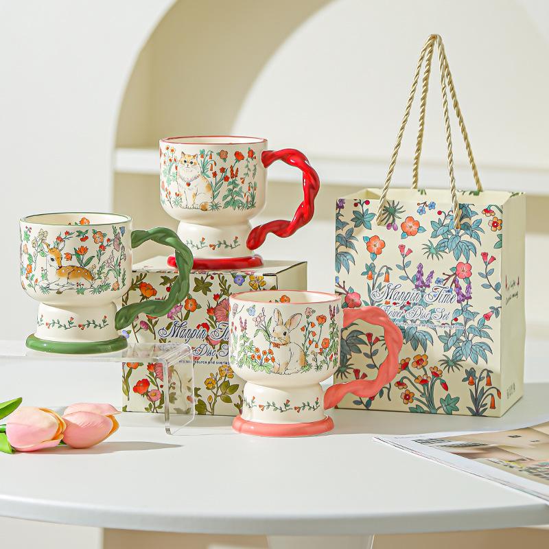 Creative Floral Ceramic Mug for Women with Exquisite and Beautiful Birthday Gifts for Best Friend Coffee Cup Drinking Water Cup