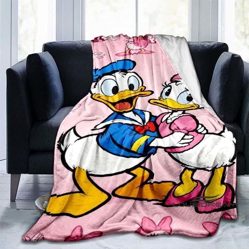 Cute Cartoon Daisy Duck Blanket Soft and Comfortable Perfect for Home Décor Bedroom Living Room and Sofa Throw