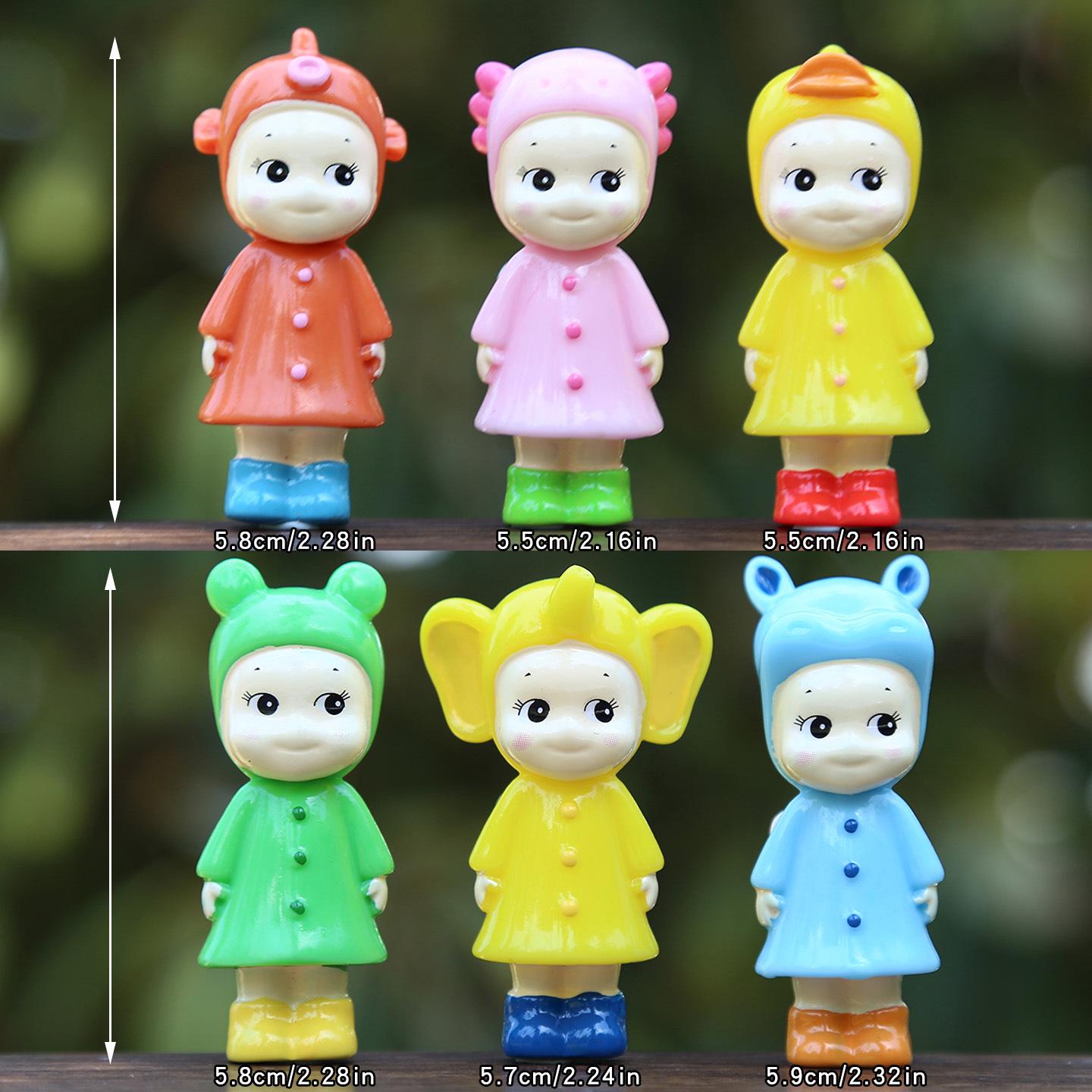 Raincoat Resin Doll: Creative Blind Box Desktop & Car Ornament Gift